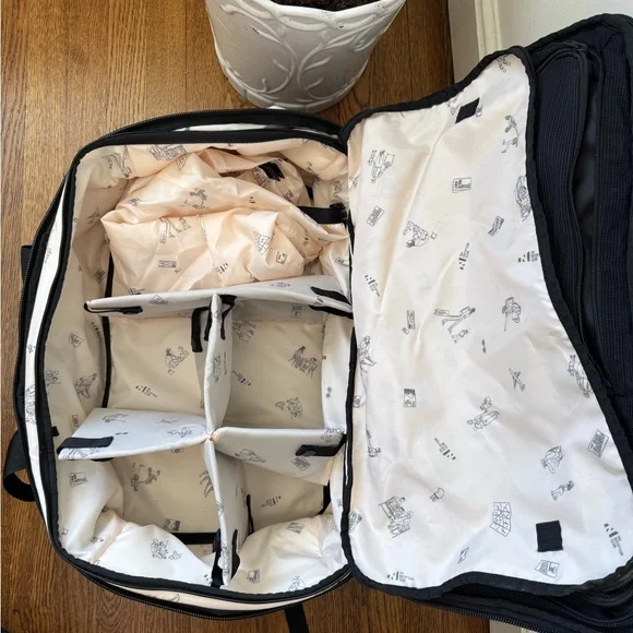 No Reception Club Hideaway Carry-On Duffel - Picture 3 of 3